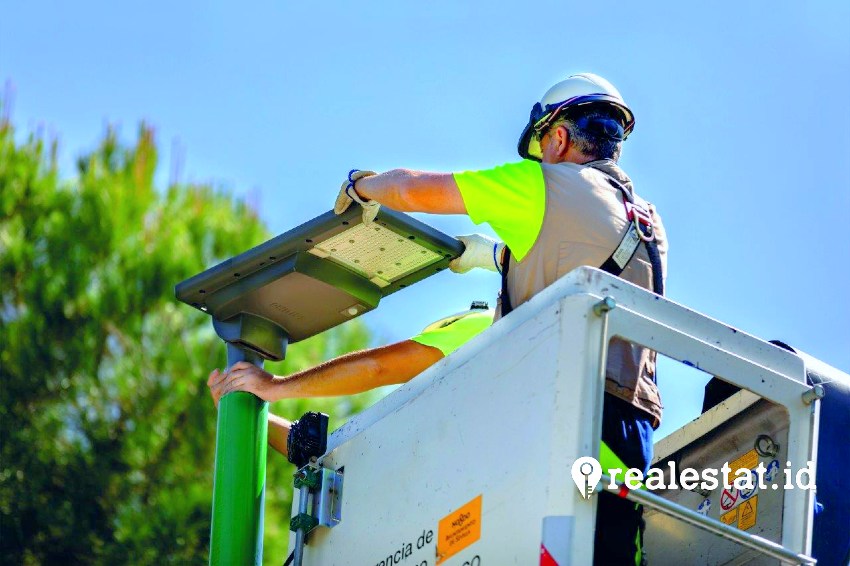 signify capai netralitas karbon 100% tenaga listrik terbarukan realestat.id dok signify capai netralitas karbon 100% tenaga listrik terbarukan realestat.id dok