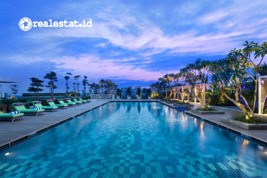 Hotel-di-Tangerang-dengan-Kolam-Renang-Terbaik-RealEstat.id-Novotel-Tangerang Hotel di Tangerang dengan Kolam renang terbaik, staycation, libur lebaran