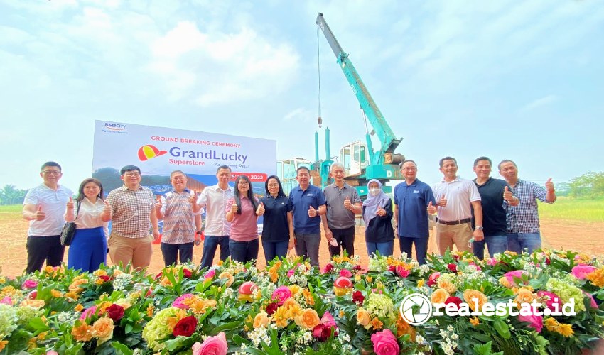 Sinar Mas Land dan Mitra Belanja Anda Bangun GrandLucky Superstore BSD City realestat.id dok Sinar Mas Land dan Mitra Belanja Anda Bangun GrandLucky Superstore BSD City realestat.id dok