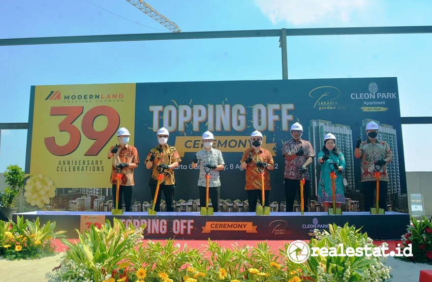 Modernland Realty Topping Off Cleon Park Apartment Jakarta Garden City realestat.id dok Modernland Realty Topping Off Cleon Park Apartment Jakarta Garden City realestat.id dok