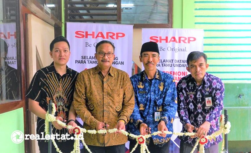 Sharp Class SMKN 1 Blitar realestat.id dok Sharp Class SMKN 1 Blitar realestat.id dok