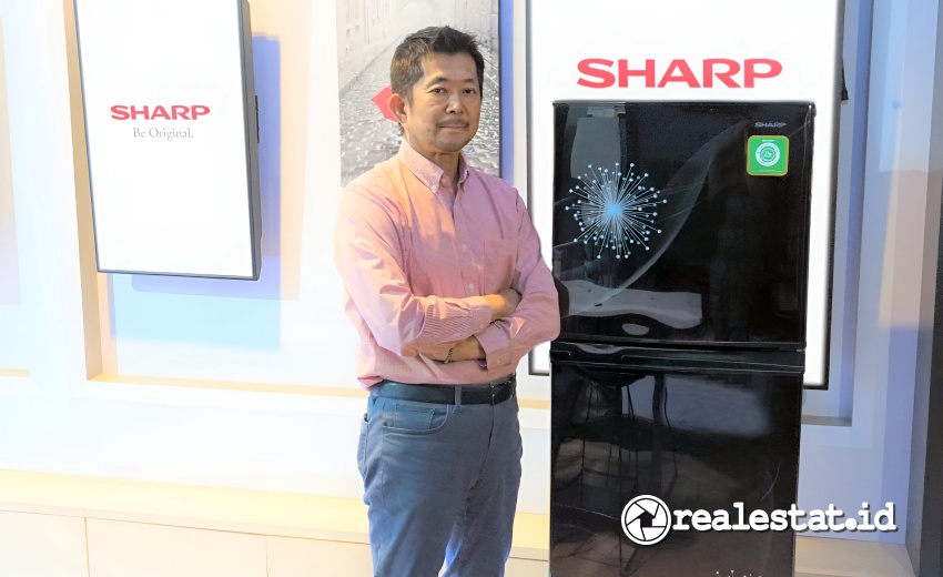 Shinji Teraoka Sharp Indonesia Produk Lemari Es Kulkas ke 25 Juta realestat.id dok Shinji Teraoka Sharp Indonesia Produk Lemari Es Kulkas ke 25 Juta realestat.id dok