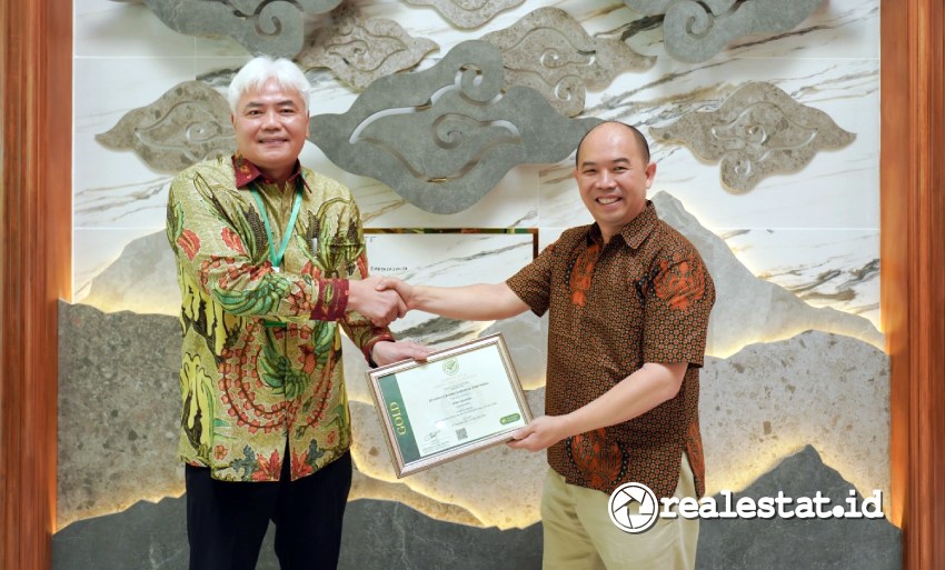 Niro Granite Terima Sertifikat Green Label Indonesia GPCI realestat.id dok Niro Granite Terima Sertifikat Green Label Indonesia GPCI realestat.id dok