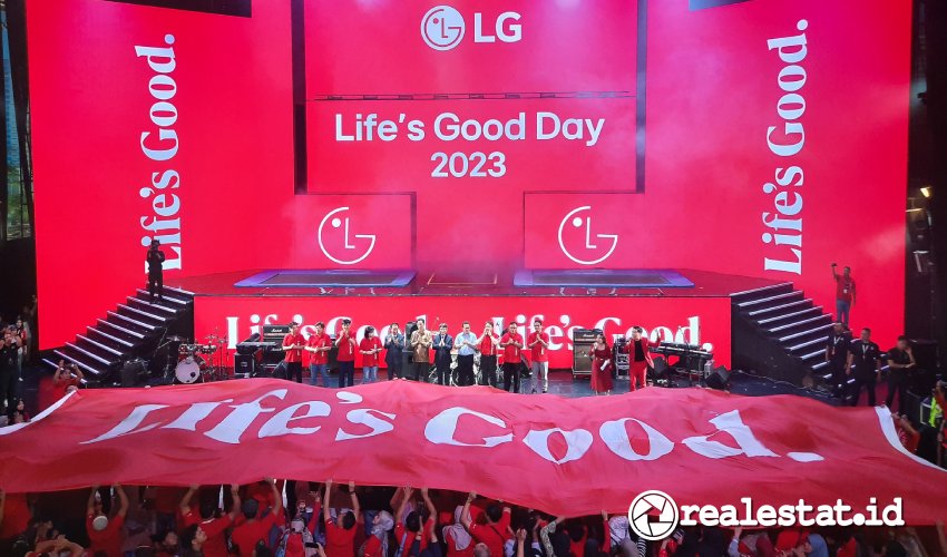 LG Gelar Life’s Good Day Campaign di Indonesia dengan menggelar family gathering untuk para karyawannya LG Gelar Life’s Good Day Campaign di Indonesia dengan menggelar family gathering untuk para karyawannya