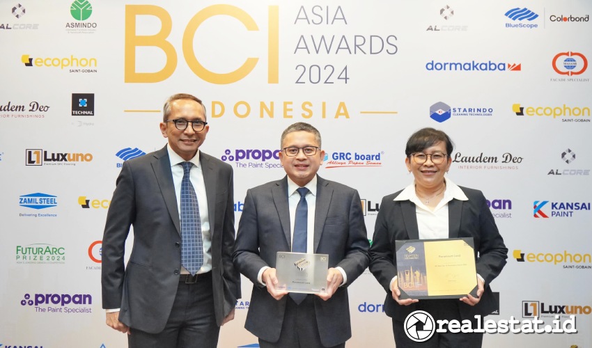 BCI Asia Top Ten Developers Awards 2024 Paramount Land Realestat.id dok BCI Asia Top Ten Developers Awards 2024 Paramount Land Realestat.id dok