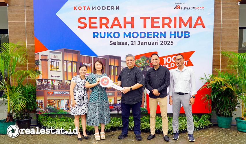 Serah Terima Ruko Modern Hub KotaModern Tangerang Modernland Realty Realestat.id dok Serah Terima Ruko Modern Hub KotaModern Tangerang Modernland Realty Realestat.id dok