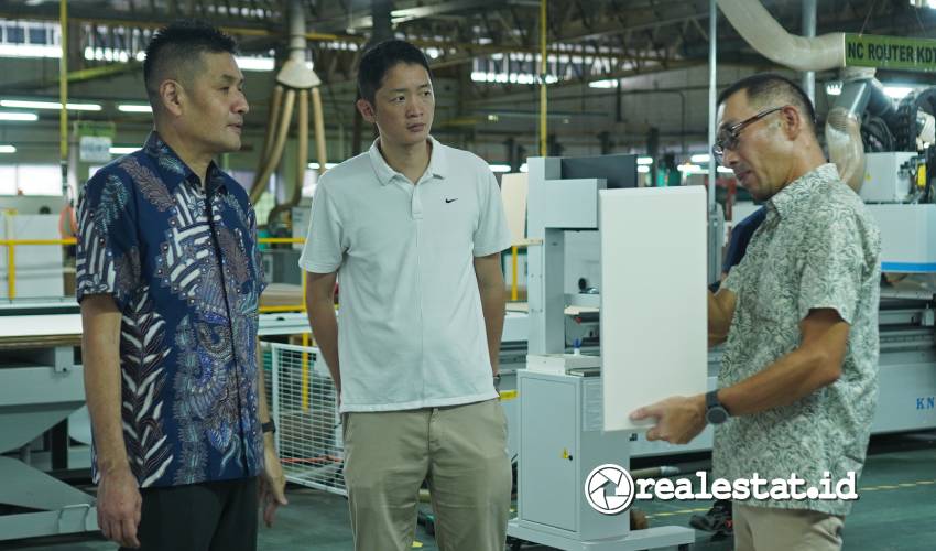 Kunjungan-media-ke-pabrik-PT-Hou-Tech-Indonesia-di-Pasuruan-Jawa-Timur-RealEstat.id-Adhitya-Putra Kunjungan-media-ke-pabrik-PT-Hou-Tech-Indonesia-di-Pasuruan-Jawa-Timur-RealEstat.id-Adhitya-Putra