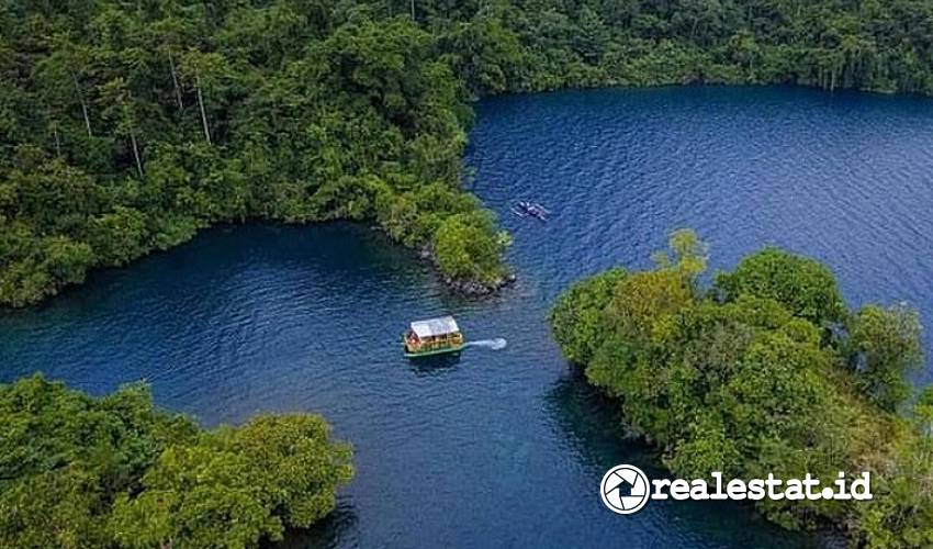 Danau-terdalam-di-Indonesia-salah-satunya-Danau-Matano-RealEstat.id_ Danau-terdalam-di-Indonesia-salah-satunya-Danau-Matano-RealEstat.id_