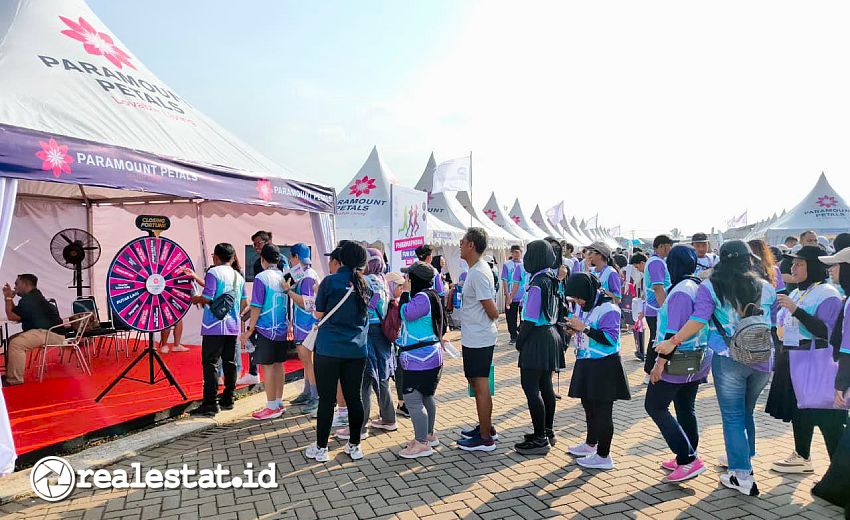 Paramount Petals dan Ikatan Apoteker Helat Pharmaphoria Fun Run 2025 realestat.id dok