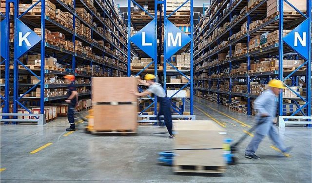 Transformasi Real ESektor Logistik dan Pusat Data menjadi primadona bagi transformasi Real Estate Indonesia-RealEstat.id Transformasi Real ESektor Logistik dan Pusat Data menjadi primadona bagi transformasi Real Estate Indonesia-RealEstat.id