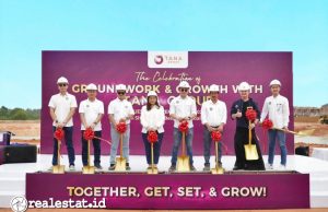 Gelar Groundbreaking Aurum 24/7 Urban Hub, Tana Group Tandai Babak Baru Investasi Komersial di Batam Tana Group groundbreaking AURUM 24/7 Urban Hub Batam realestat.id dok