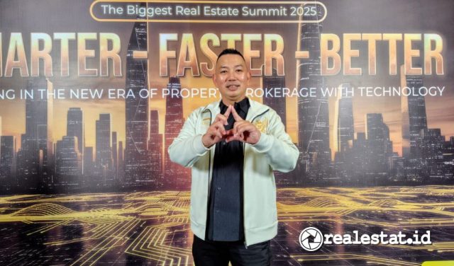 clement francis arebi awards The Biggest Real Estate Summit 2025 realestat.id dok