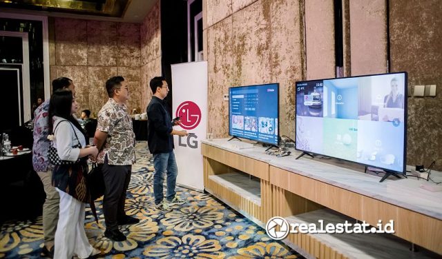 LG Perkenalkan Commercial TV dan CreateBoard 2025-RealEstat.id LG Perkenalkan Commercial TV dan CreateBoard 2025-RealEstat.id