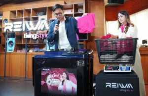 REIWA Rilis Mesin Cuci Terbaru Twin Tub Next Gen dan Water Dispenser, Bikin Urusan Rumah Makin Praktis! Mesin cuci terbaru REIWA Next Gen Twin Tub Washing Machine dan water dispenser 2025-RealEstat.id