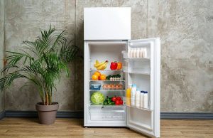 Perbandingan Watt Kulkas, Konsumsi Listrik dan Cara Menghitung Berapa Biayanya Perbandingan Kulkas Berapa Watt-RealEstat.id