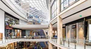 Ritel Menengah Jakarta Harus Berani Berevolusi Jika Ingin Bertahan ilustrasi retail atau mal di Jakarta-RealEstat.id